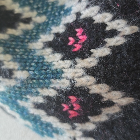 MIXIT BRAND WOMEN'S MULTI COLORS "STOCKING CAP" WITH POMPOM ONE SIZE FITS MOST - Picture 10 of 12